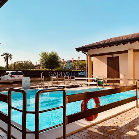 Azzurrite - - Fronte Piscina Sirmione